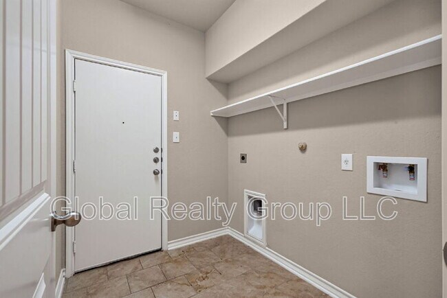 Building Photo - 14918 Goldfinch Wy