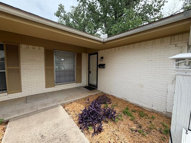 Building Photo - 5303 Wooten Dr