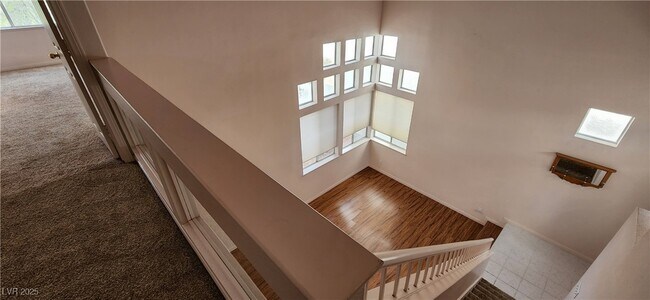 Building Photo - 9532 Aspen Glow Dr