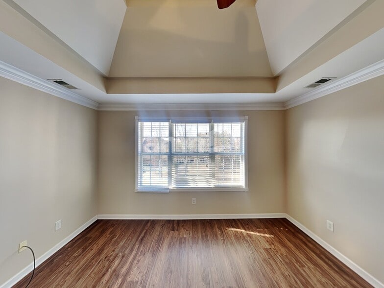 Building Photo - 116 Ruland Cir