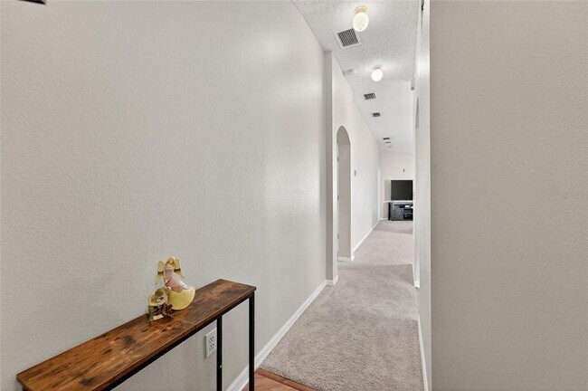 Building Photo - 11812 Lynmoor Dr