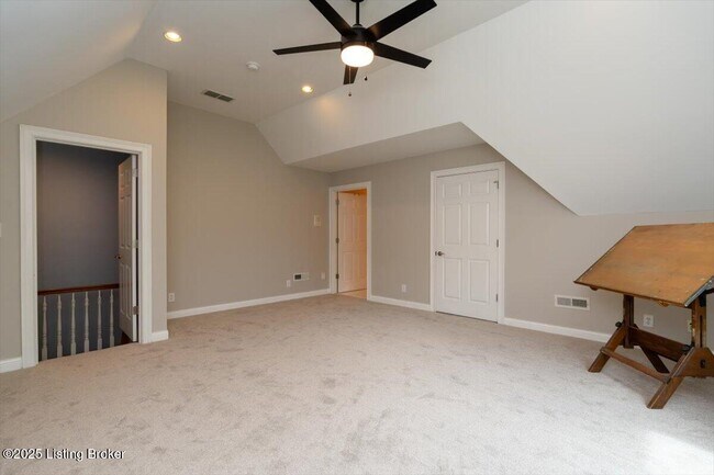 Building Photo - 10801 Little Pond Rd