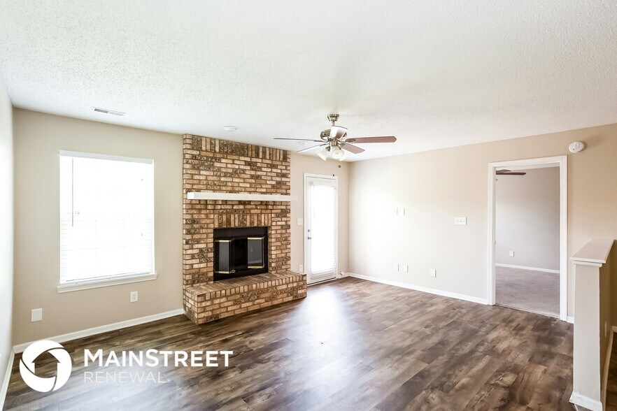 Building Photo - 1843 Sweet Blossom Ln
