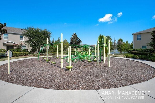 Building Photo - 3521 Seneca Club Loop