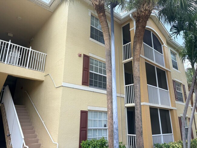 Building Photo - 4127 Residence Drive