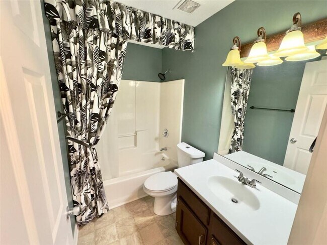 Building Photo - 705 Ridgeland Rd