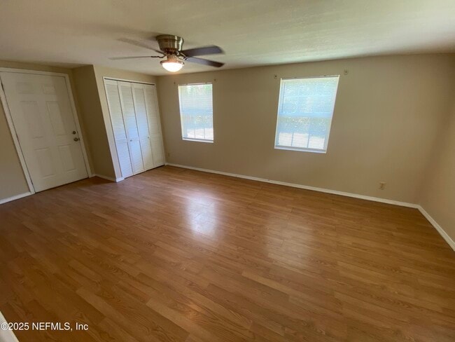 Building Photo - 4581 Praver Dr N