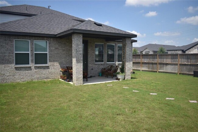 Building Photo - 9742 Burlington Bristol Dr