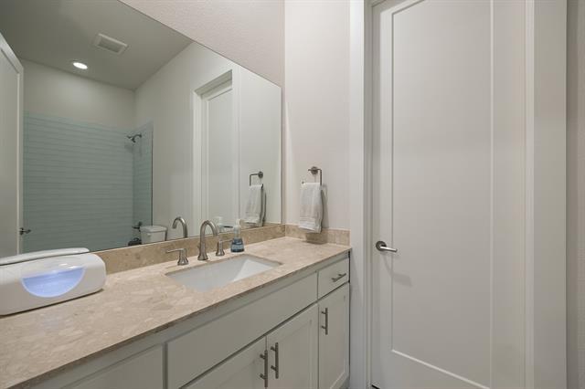 Building Photo - 4113 Entrada Way