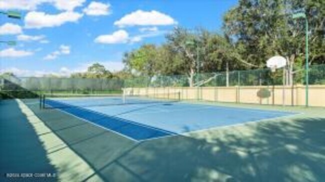 Building Photo - Luxury home located in Casabella Subdivision