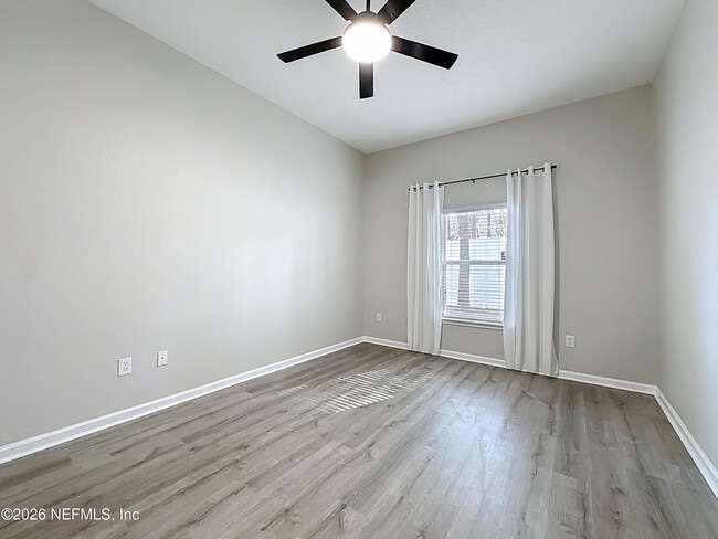 Building Photo - 13816 Herons Landing Way