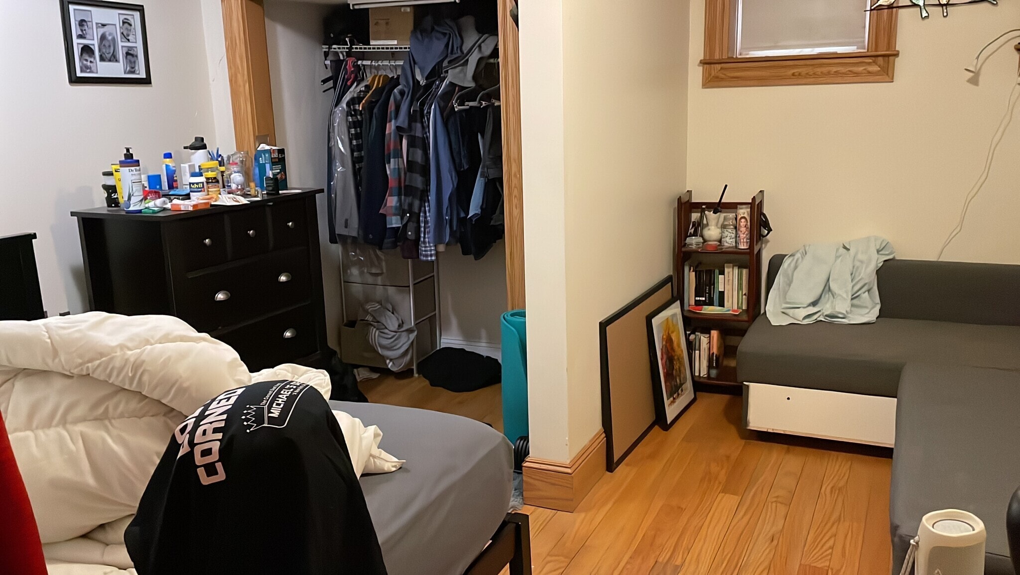 Building Photo - 48 Garden St