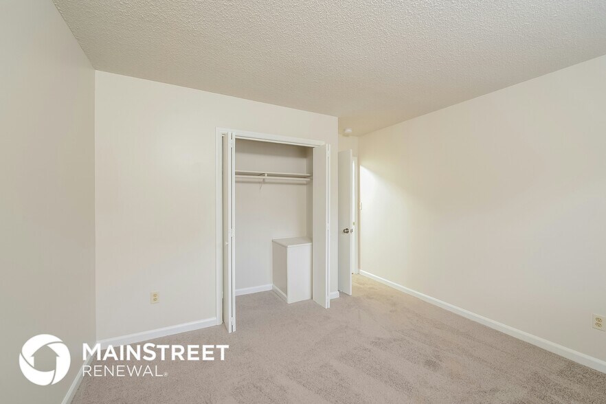 Building Photo - 338 Lori Ln