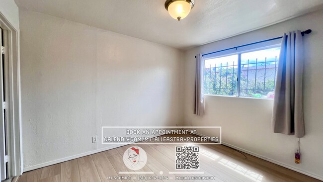 Building Photo - Cozy 1-bdrm, 1-bath in gated complex, incl...
