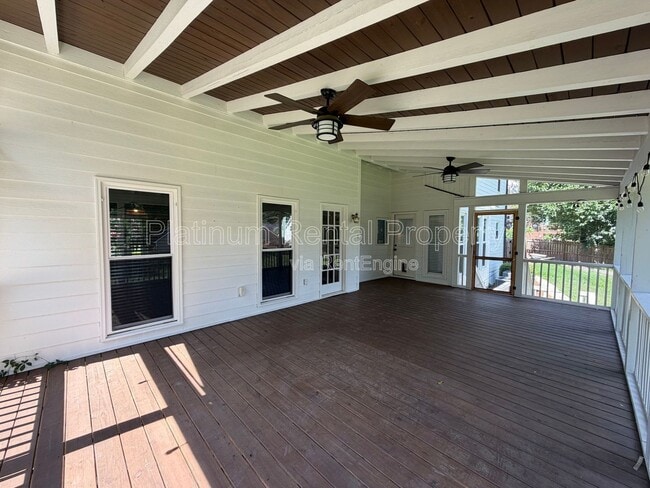 Building Photo - 467 Lees Trace SW
