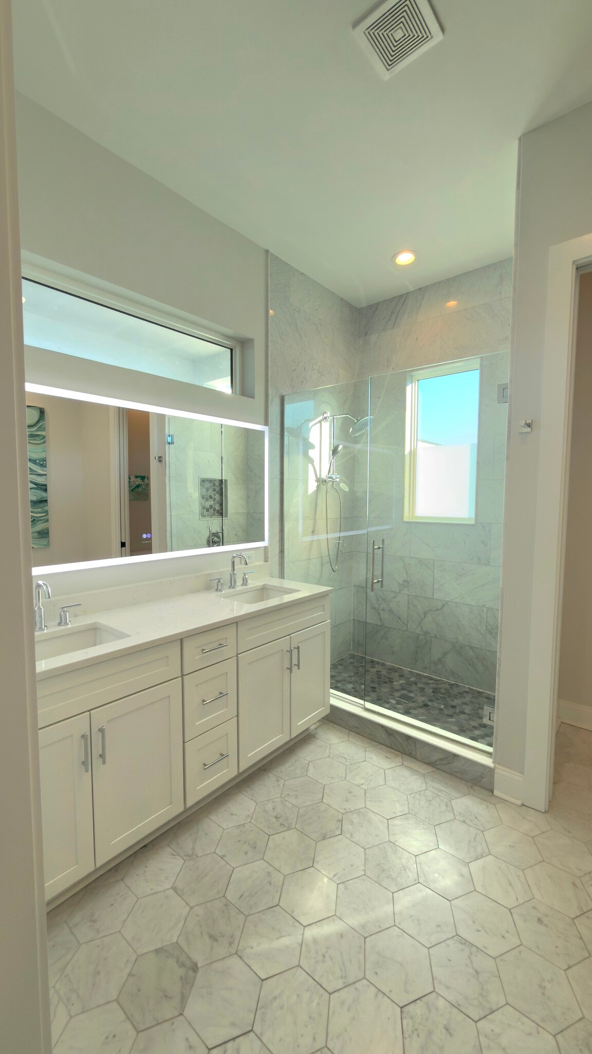 Building Photo - 4515 W North a St