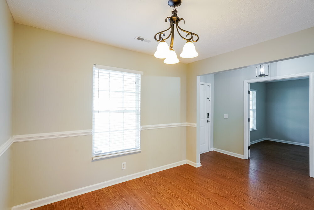 Building Photo - 2136 Blake Dr