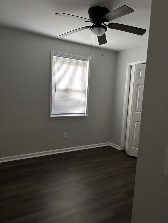 Building Photo - 155 Minehead Rd
