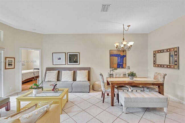 Building Photo - 3711 Falcon Ridge Cir