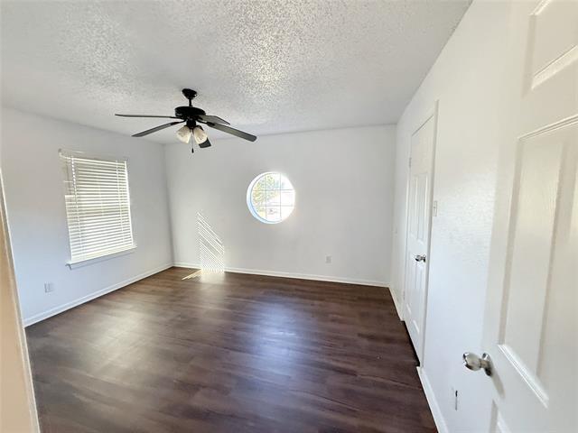 Building Photo - 1713 River Birch Dr