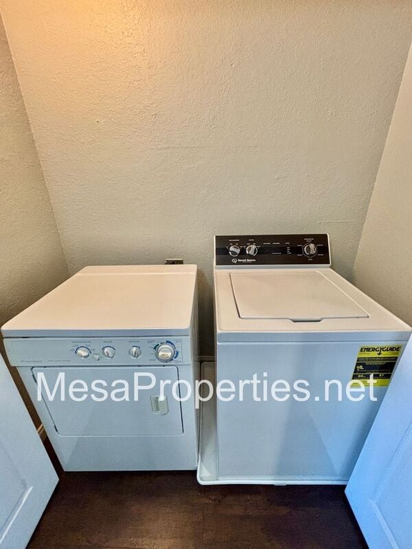 Building Photo - 10151 Arrow Route