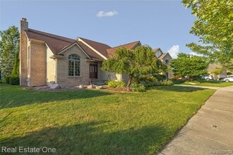 Building Photo - 13987 Glenwood Dr