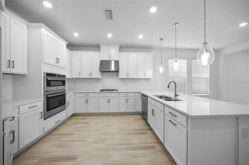 Building Photo - 15161 Shady Palms Ln