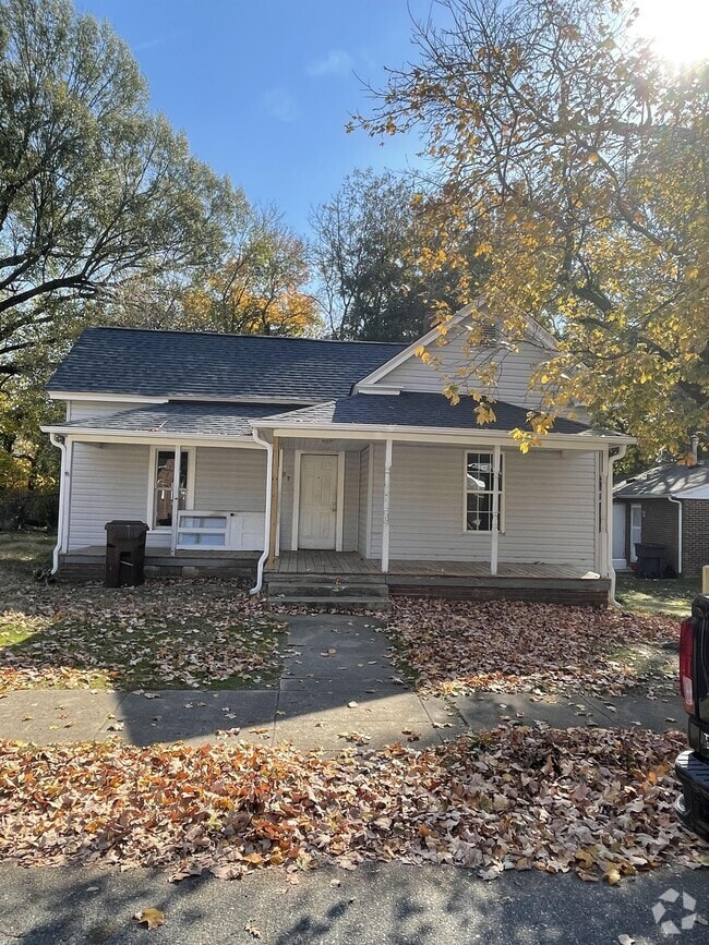 Building Photo - 1107 Campbell St