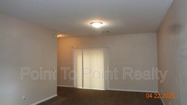 Building Photo - 4822 Playpen Dr