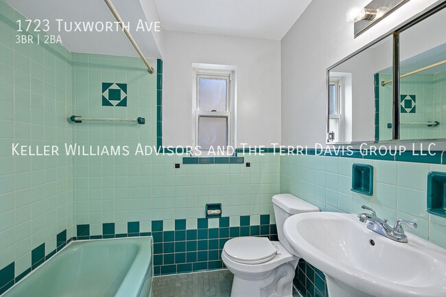 Building Photo - 1723 Tuxworth Ave