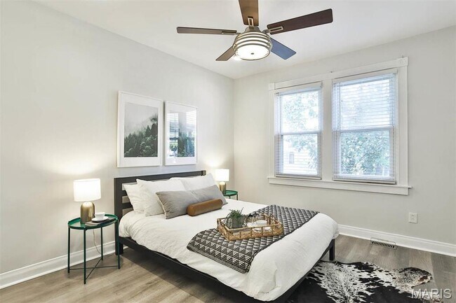 Building Photo - 6059 Odell St