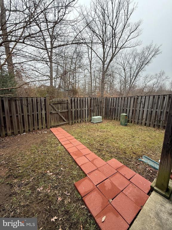 Building Photo - 3680 Chippendale Cir