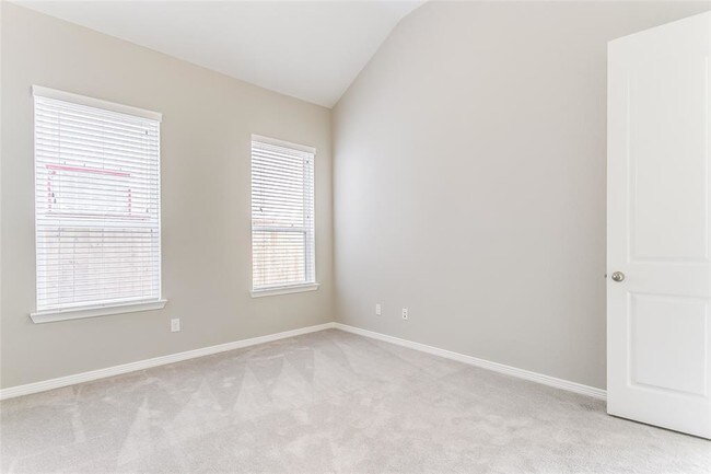Building Photo - 4227 Carol Ridge Dr