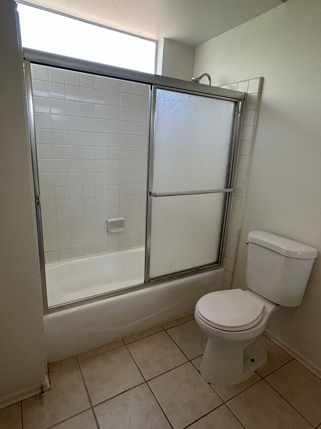 Building Photo - Cozy 3 bedroom Condo in the most desired neighborhood at City of Alhambra