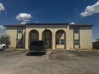 Building Photo - 4707 Shadylane Dr