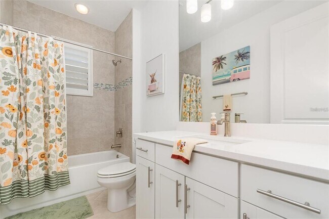 Building Photo - 1155 Victoria Hills Dr N