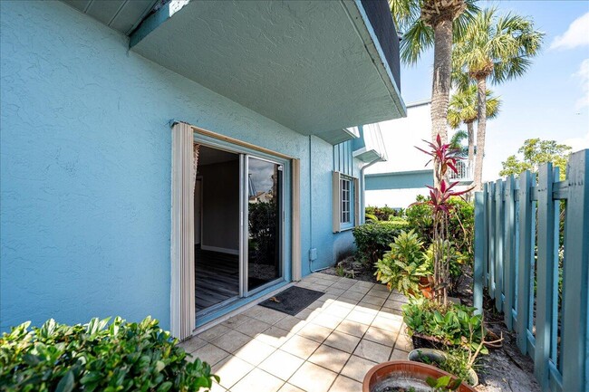 Building Photo - 950 S Kanner Hwy