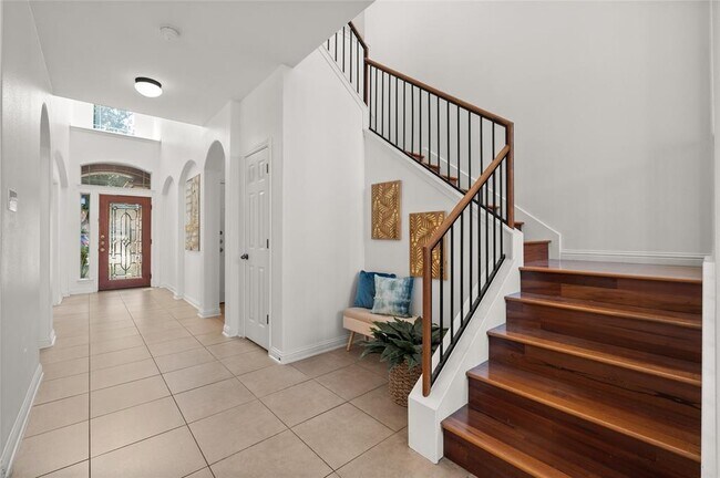 Building Photo - 3664 Rosalina Loop