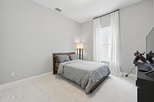 Building Photo - 11245 Strategy Ct