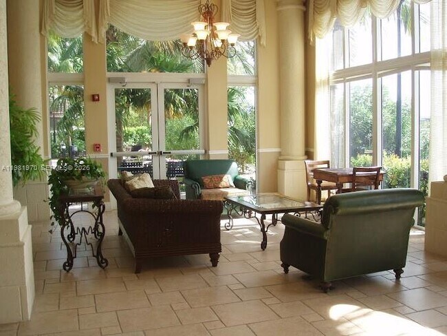 Building Photo - 17150 N Bay Rd