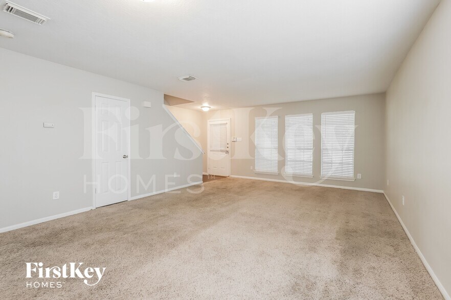 Building Photo - 22543 Williamschase Dr