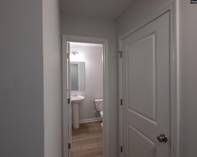 Building Photo - 283 Ridley Hill Ln