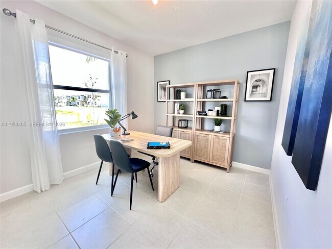 Building Photo - 191 SE 11th St