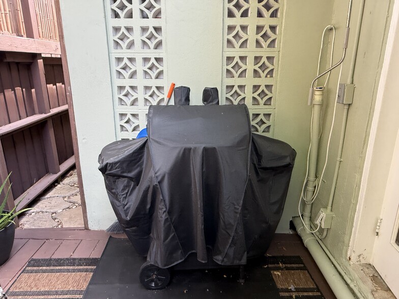 Grill - 1505 White St