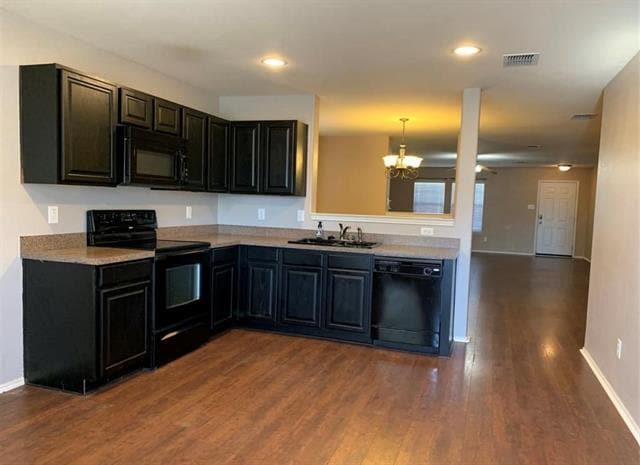 Building Photo - 510 Indian Paintbrush