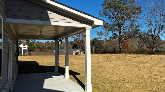 Building Photo - 2720 Westgate Park Dr