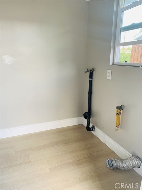 Building Photo - 8843 E Greenwood Ave