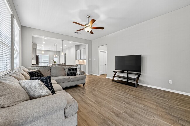 Building Photo - 31130 Cardrona Peak Pl