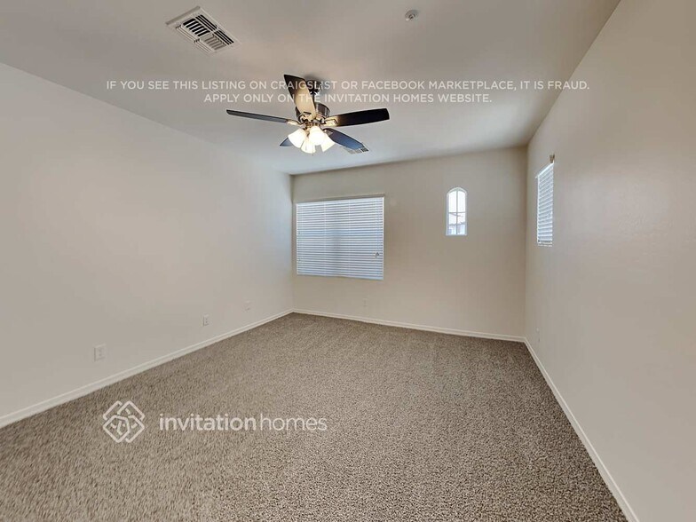 Building Photo - 1531 E Shannon St