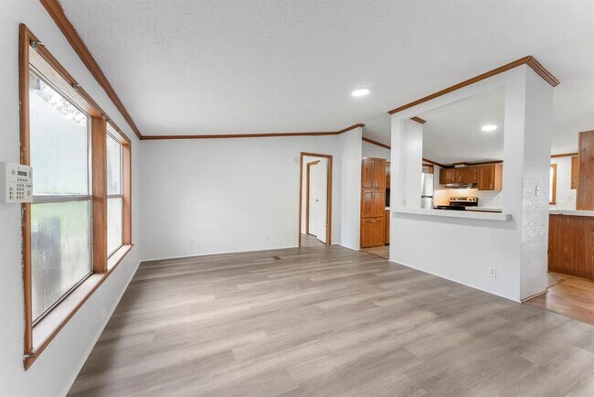 Building Photo - 21629 County Rd 3749